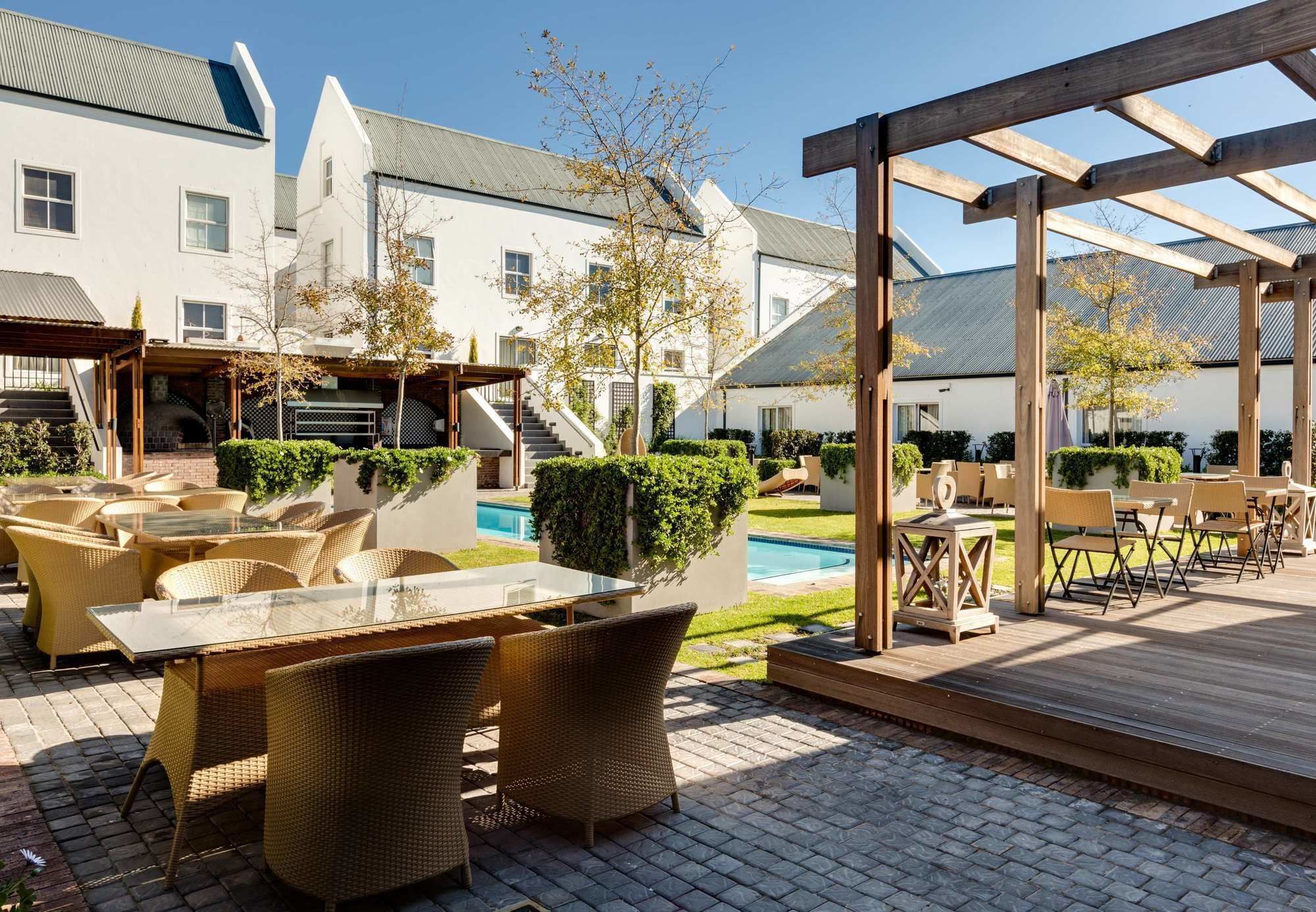 Protea Hotel By Marriott Cape Town Durbanville Bellville Exterior photo